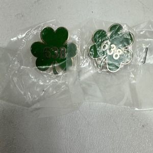 2X New York Steamfitters Local Union 638 Pin Button Shamrock Clover Green Award